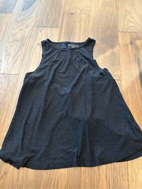 Beyond Yoga Featherweight All About It Split Back Tank Top Charcoal Gray Small
